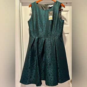 NWT Nine West green and black shimmer dress